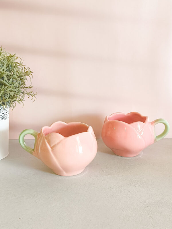 Handmade ceramic tulip broad coffee mug