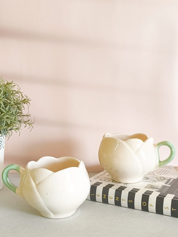 Handmade ceramic tulip broad coffee mug