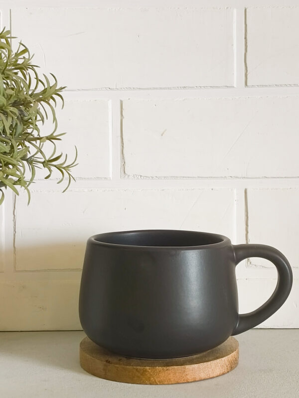 Black matte ceramic broad mug