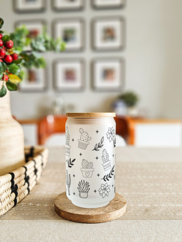 Personalised printed glass can tumbler with bamboo lid and steel straw