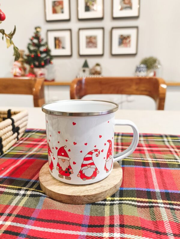 Personalised Christmas mugs